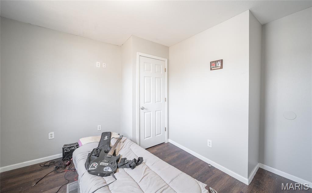 10582 County Road 3060
