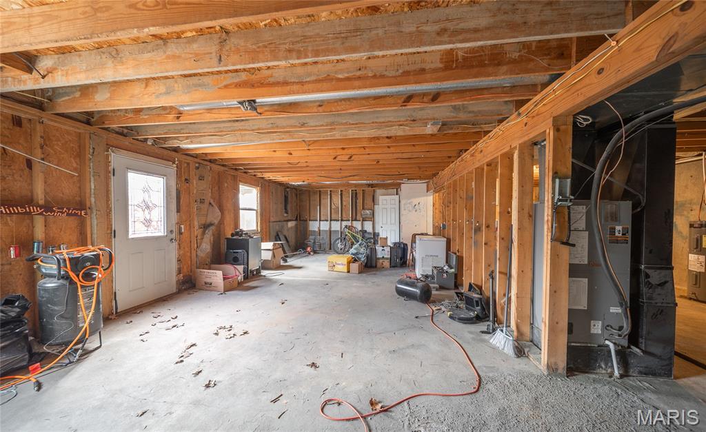 10582 County Road 3060