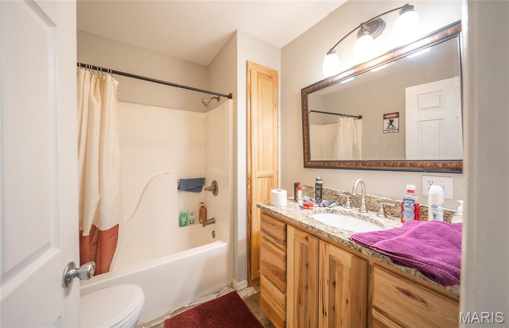 10582 County Road 3060