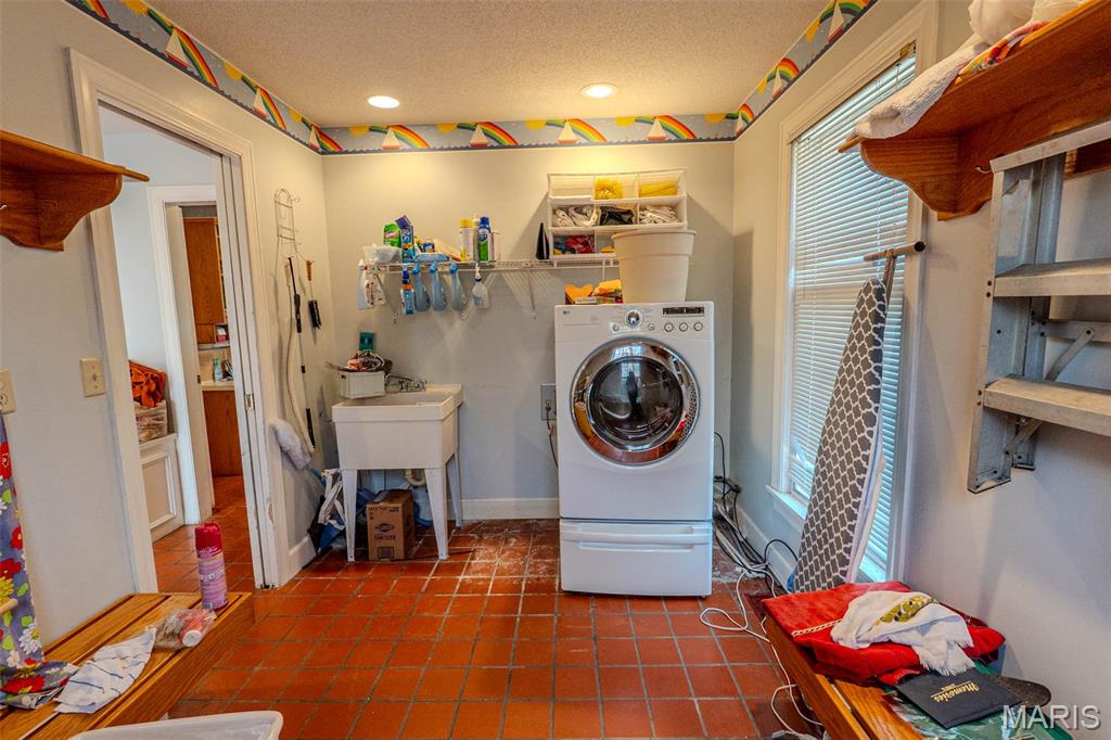 816 Laurel Drive