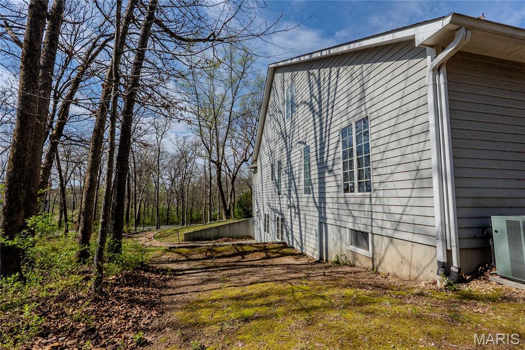 900 Country Lane