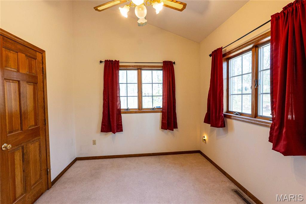 900 Country Lane