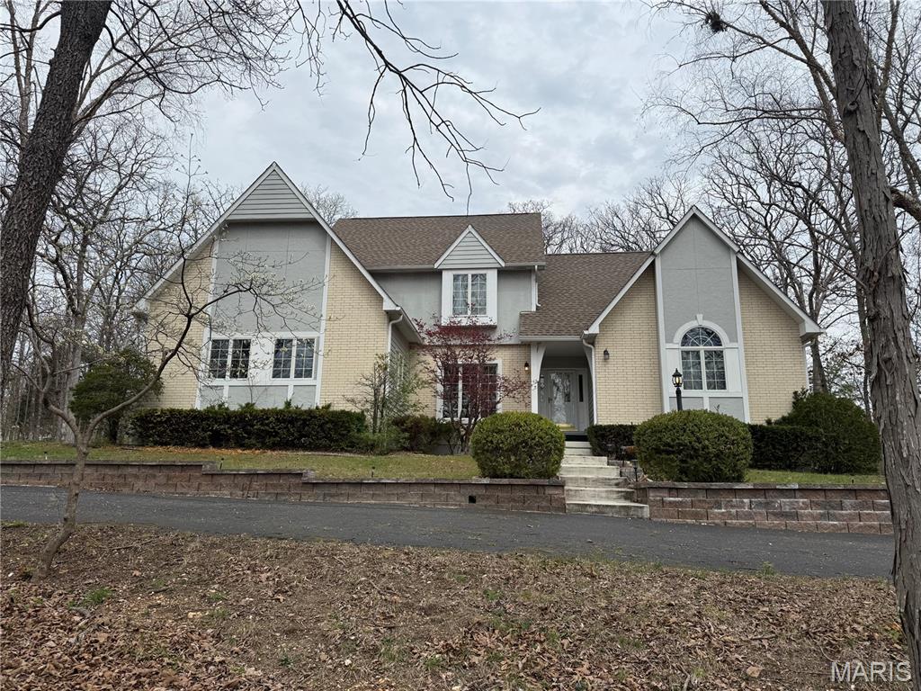 900 Country Lane
