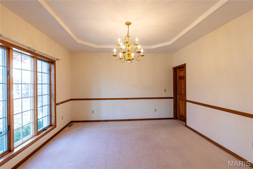 900 Country Lane