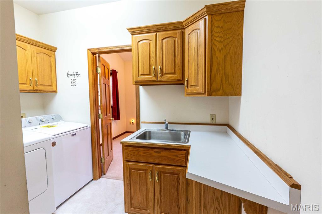 900 Country Lane
