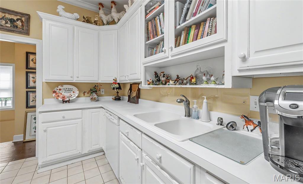 822 Oak Knoll