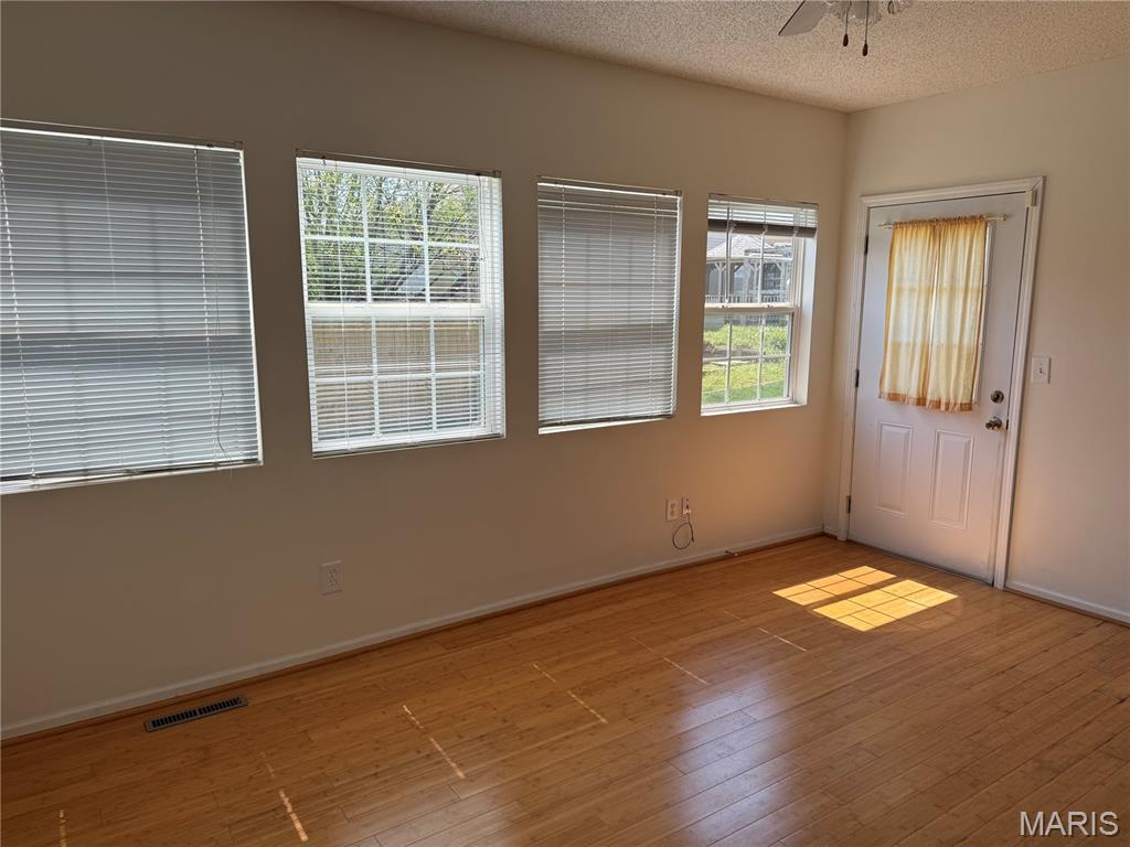 1112 Murry Lane