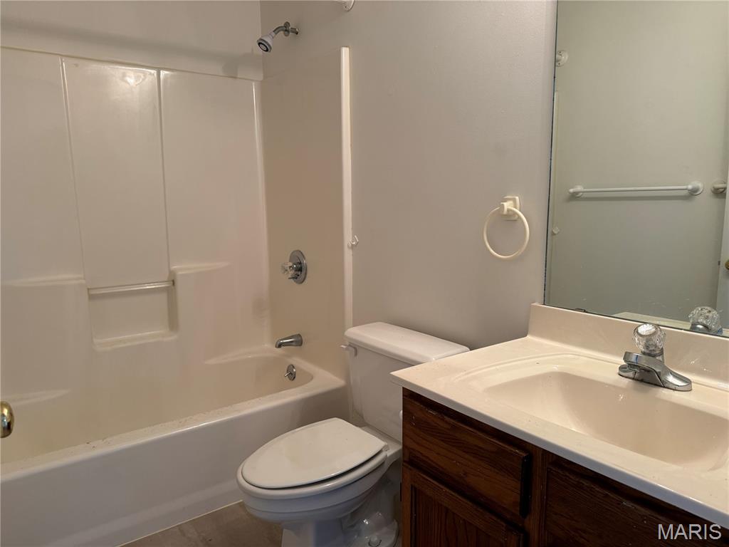 1112 Murry Lane