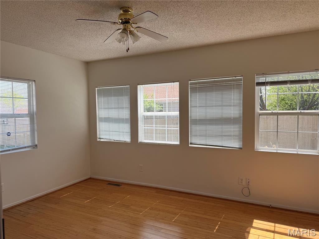 1112 Murry Lane