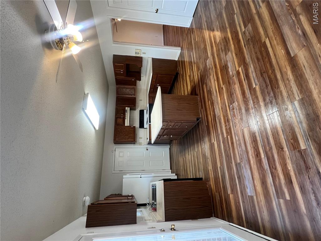 1606 Pilgrim Place