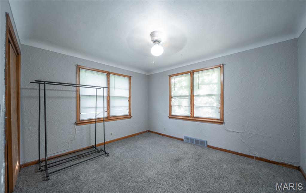 300 N Alvarado Avenue