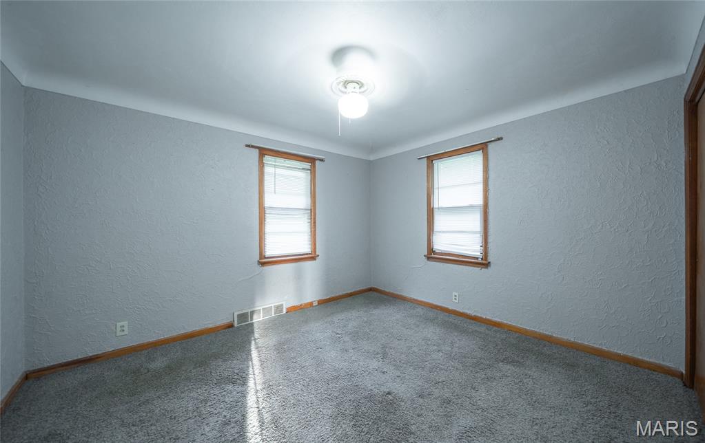 300 N Alvarado Avenue