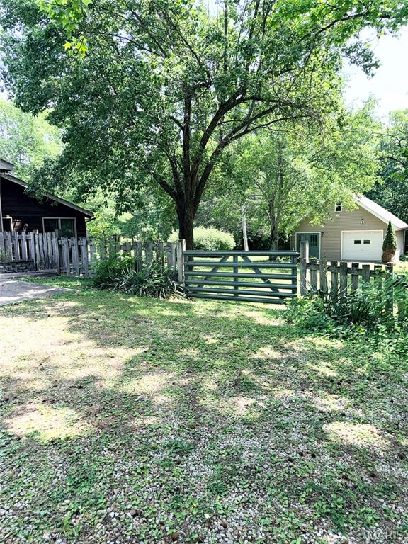 10430 County Road 8110