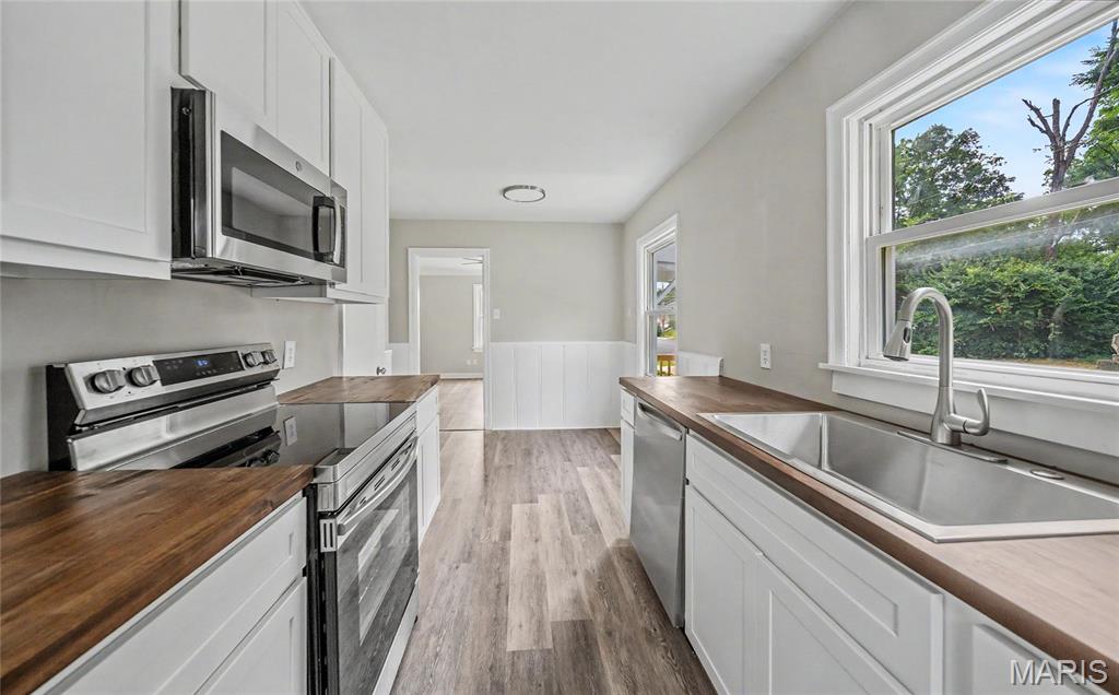 707 E 5th Street