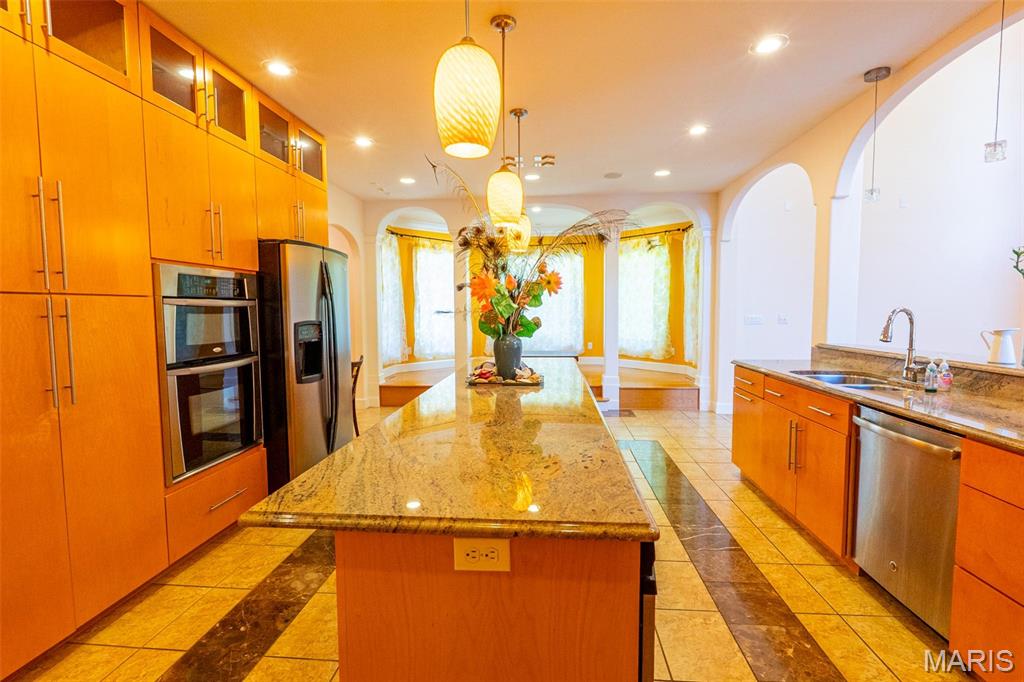 1025 Cobblestone Drive