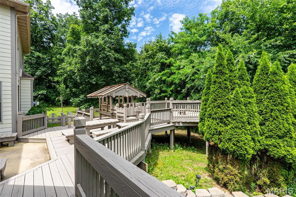 1025 Cobblestone Drive