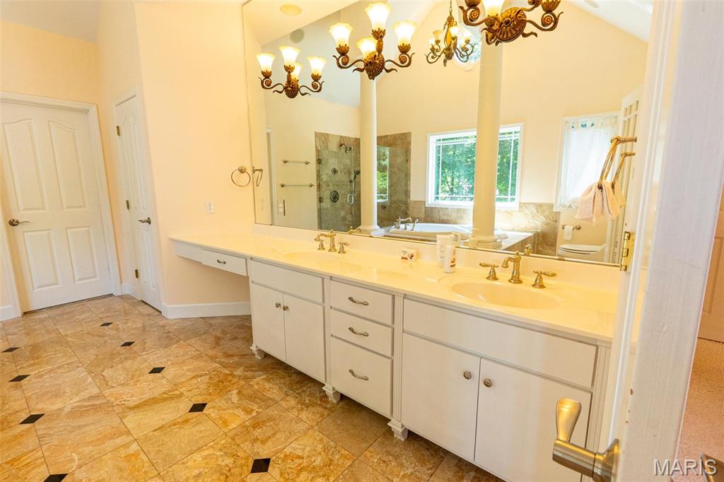1025 Cobblestone Drive