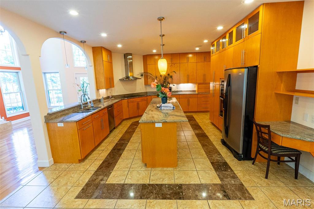 1025 Cobblestone Drive