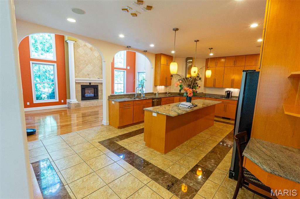 1025 Cobblestone Drive