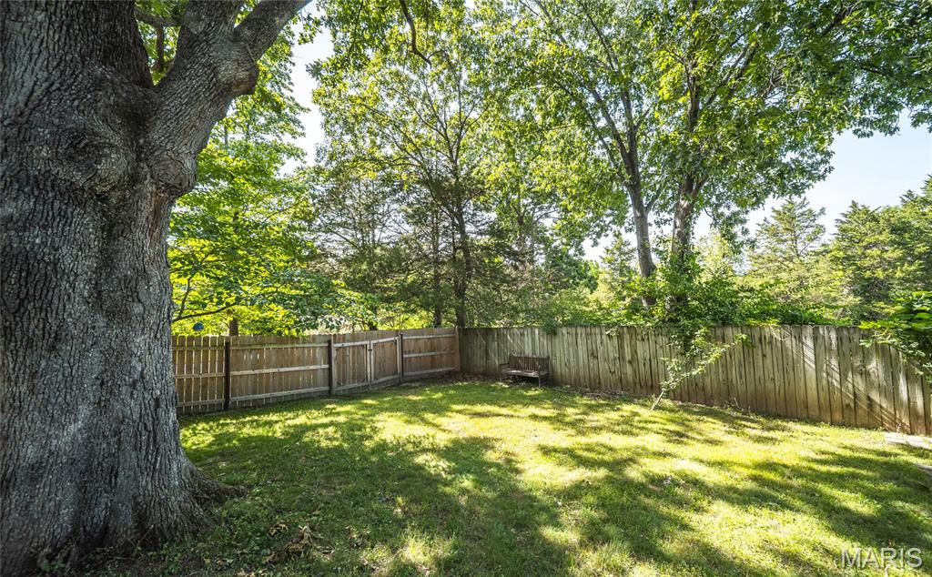 805 Cedar Hill Court