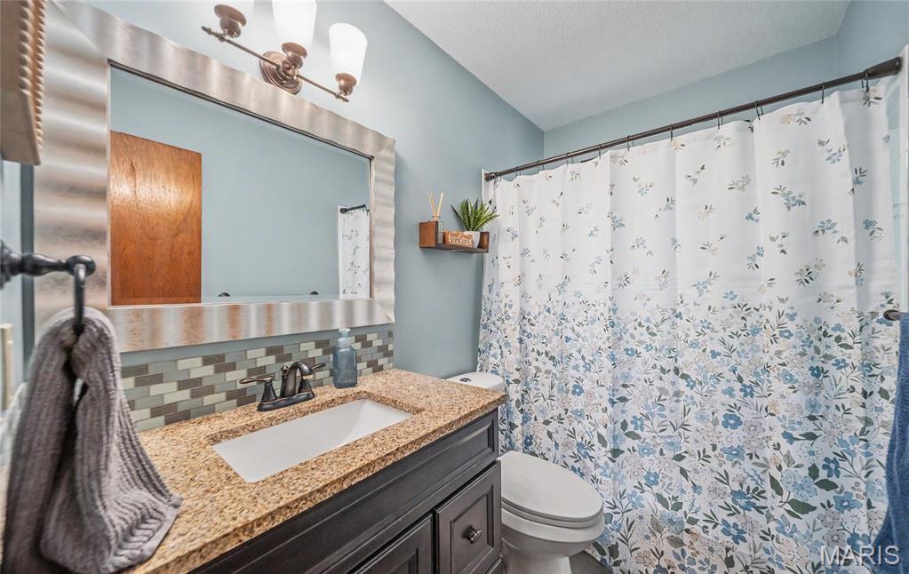 805 Cedar Hill Court
