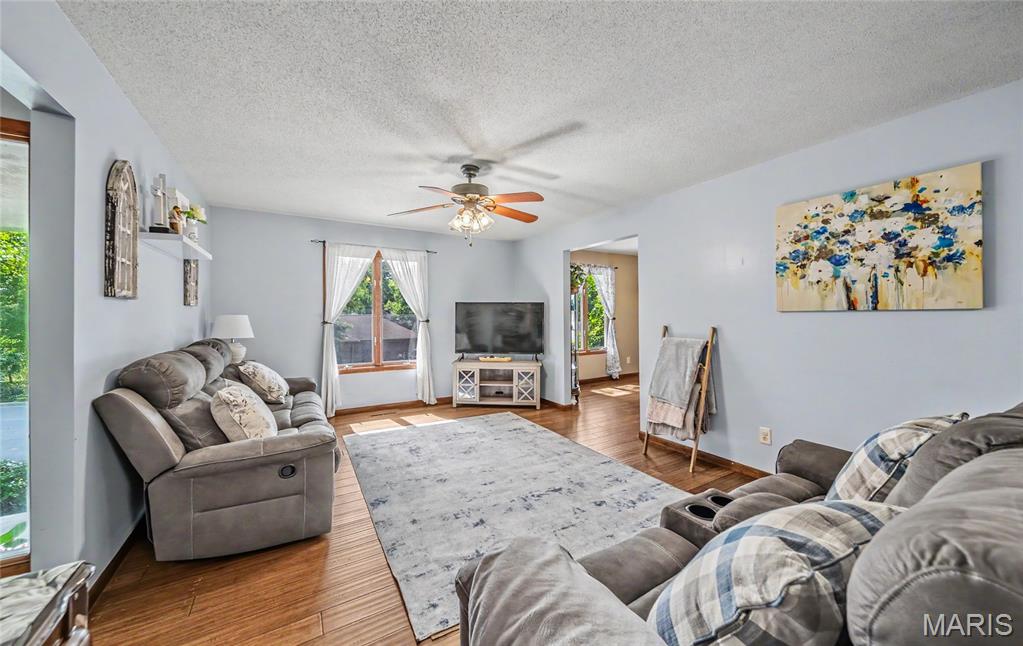 805 Cedar Hill Court
