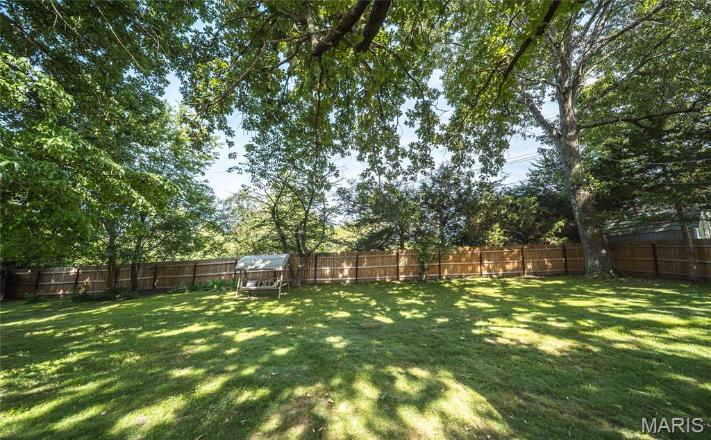 805 Cedar Hill Court