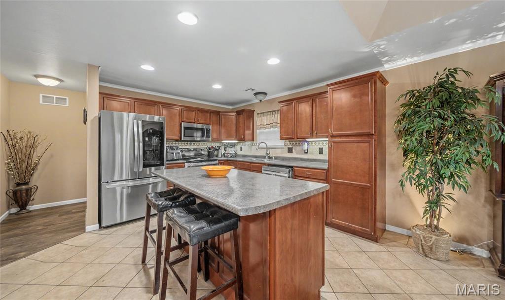 10180 Summerfield Drive