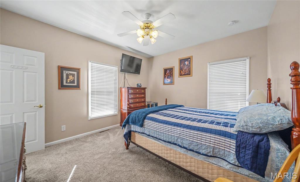 10050 Vintage Lane