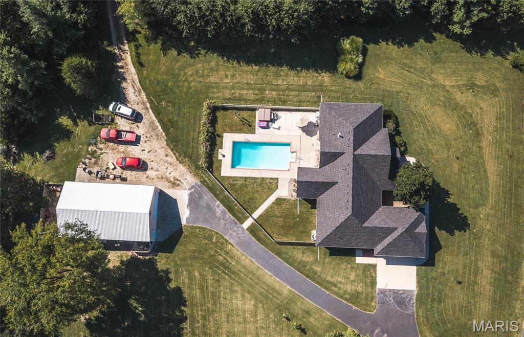 10050 Vintage Lane