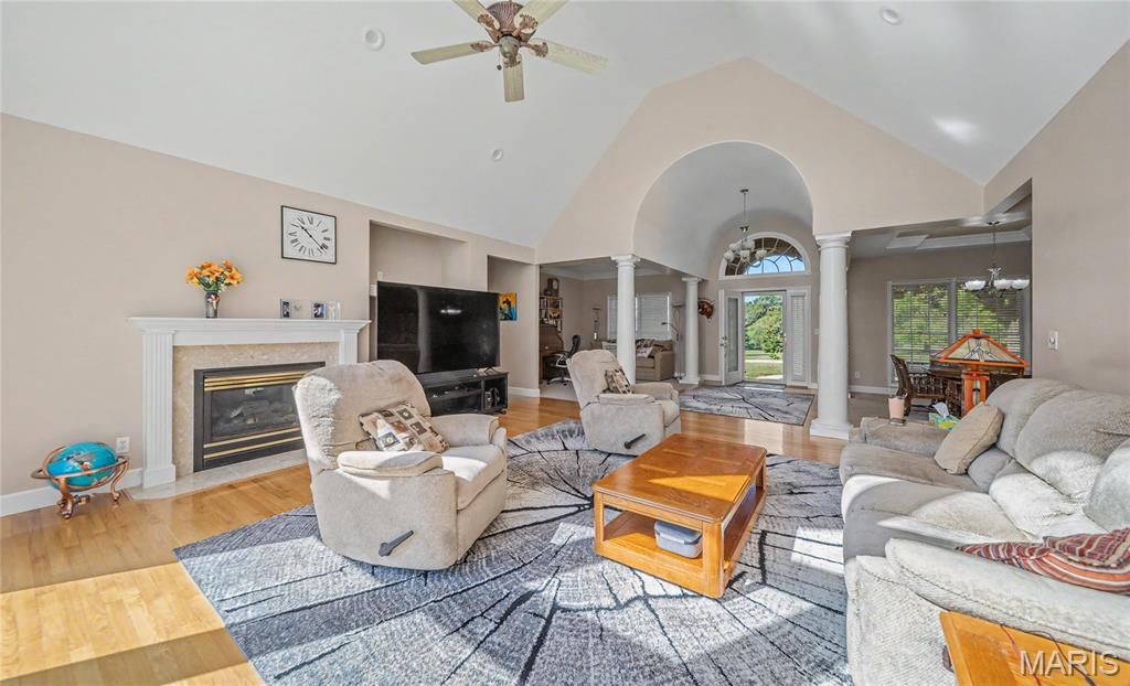 10050 Vintage Lane