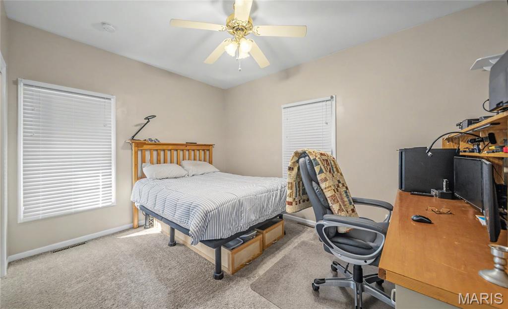10050 Vintage Lane