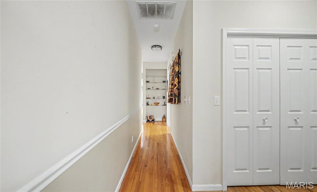 10050 Vintage Lane