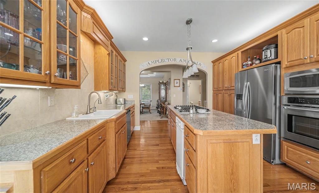 10050 Vintage Lane