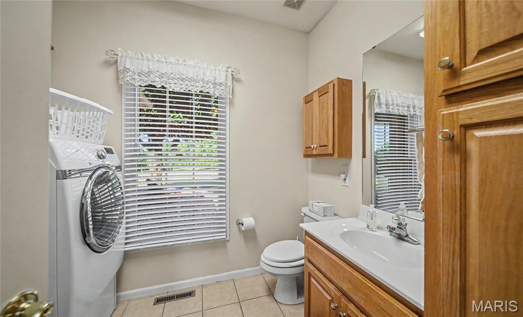 10050 Vintage Lane