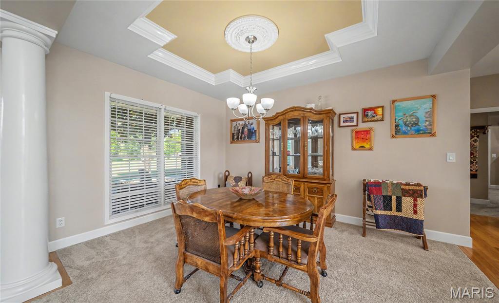 10050 Vintage Lane