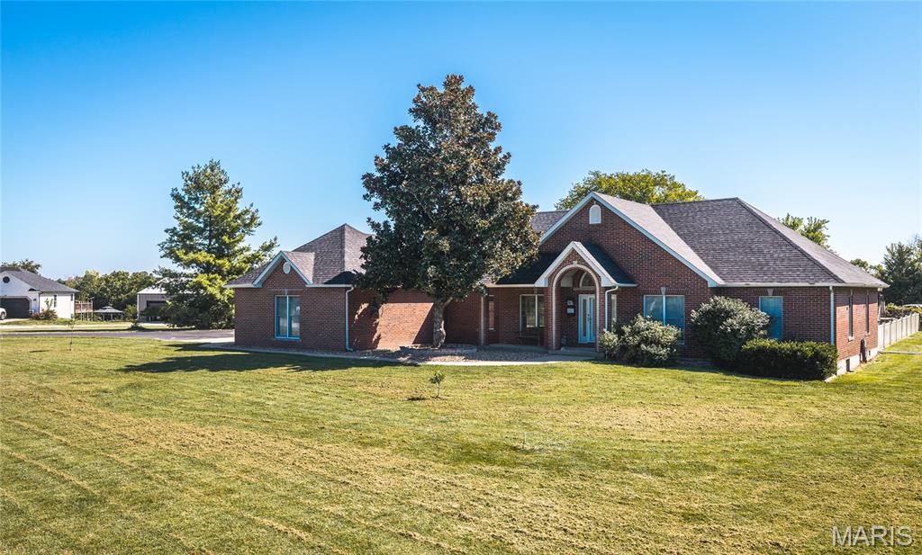 10050 Vintage Lane