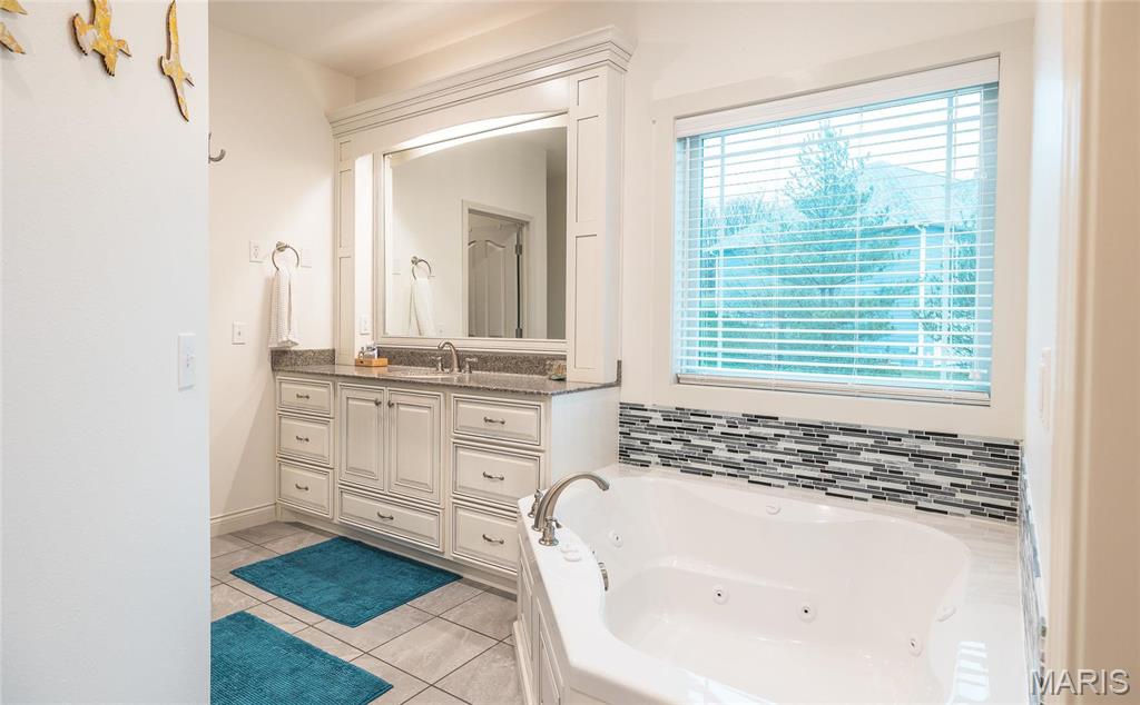 11610 Quarry Trail Lane