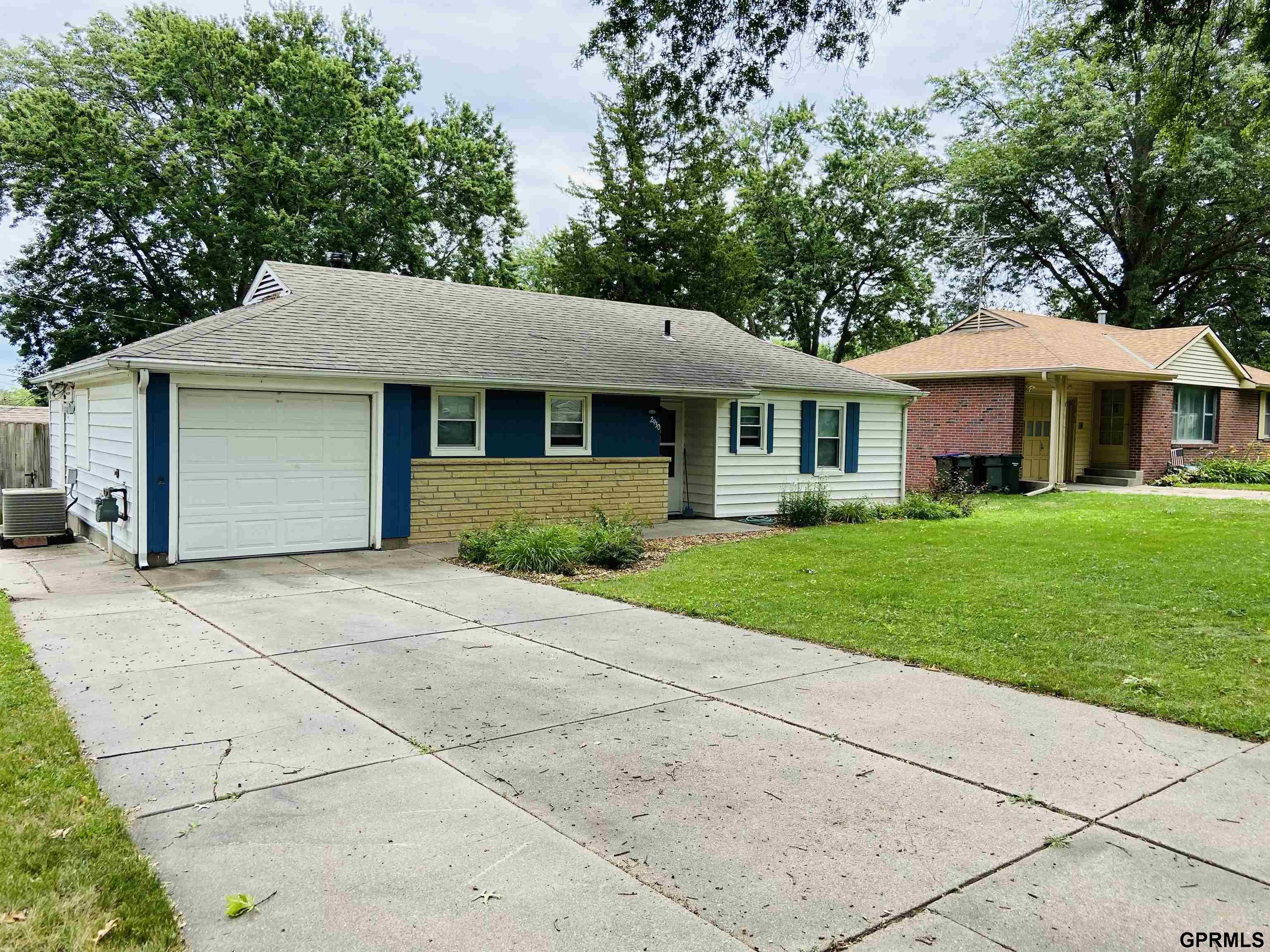 2930 S 35th Street