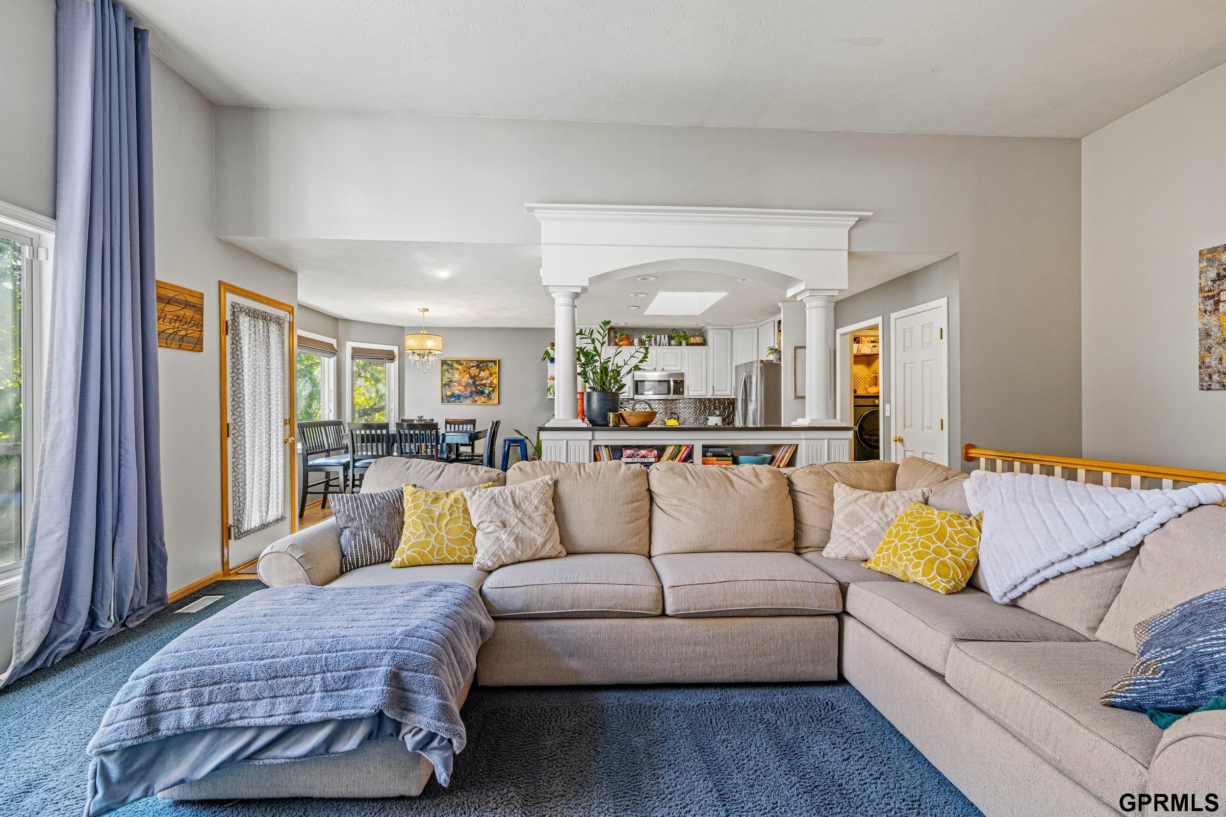 5332 NW Tudor Lane