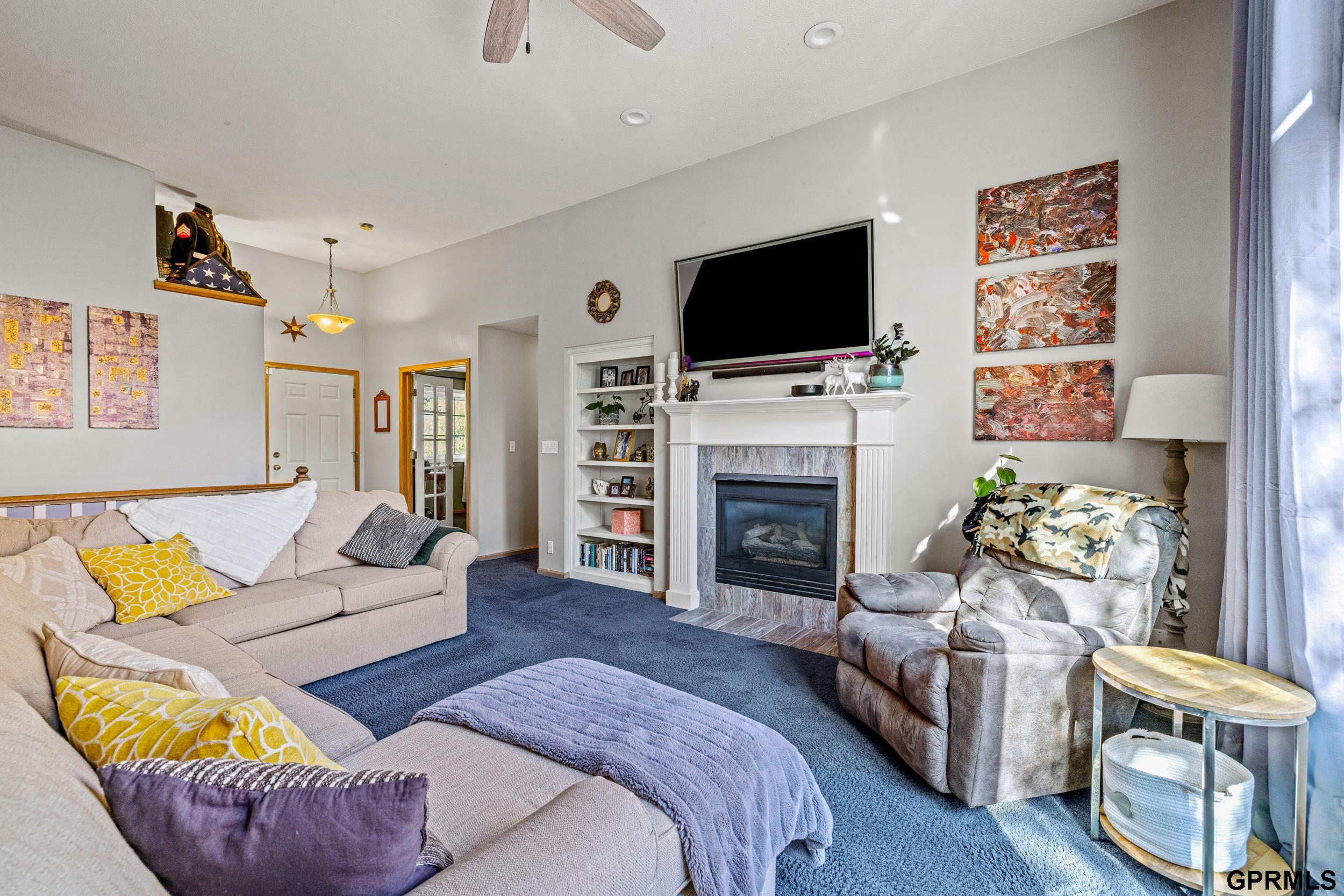 5332 NW Tudor Lane