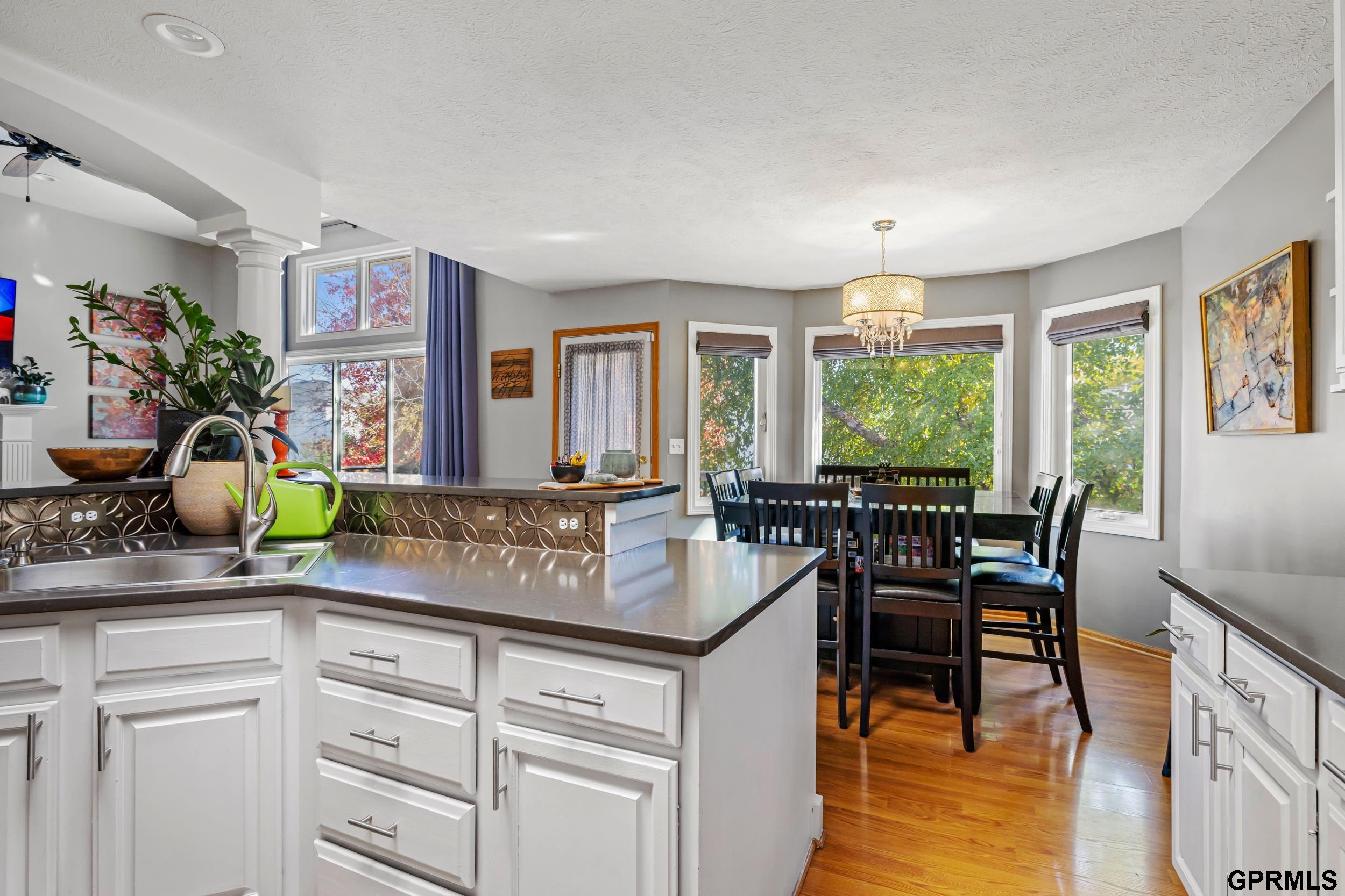 5332 NW Tudor Lane