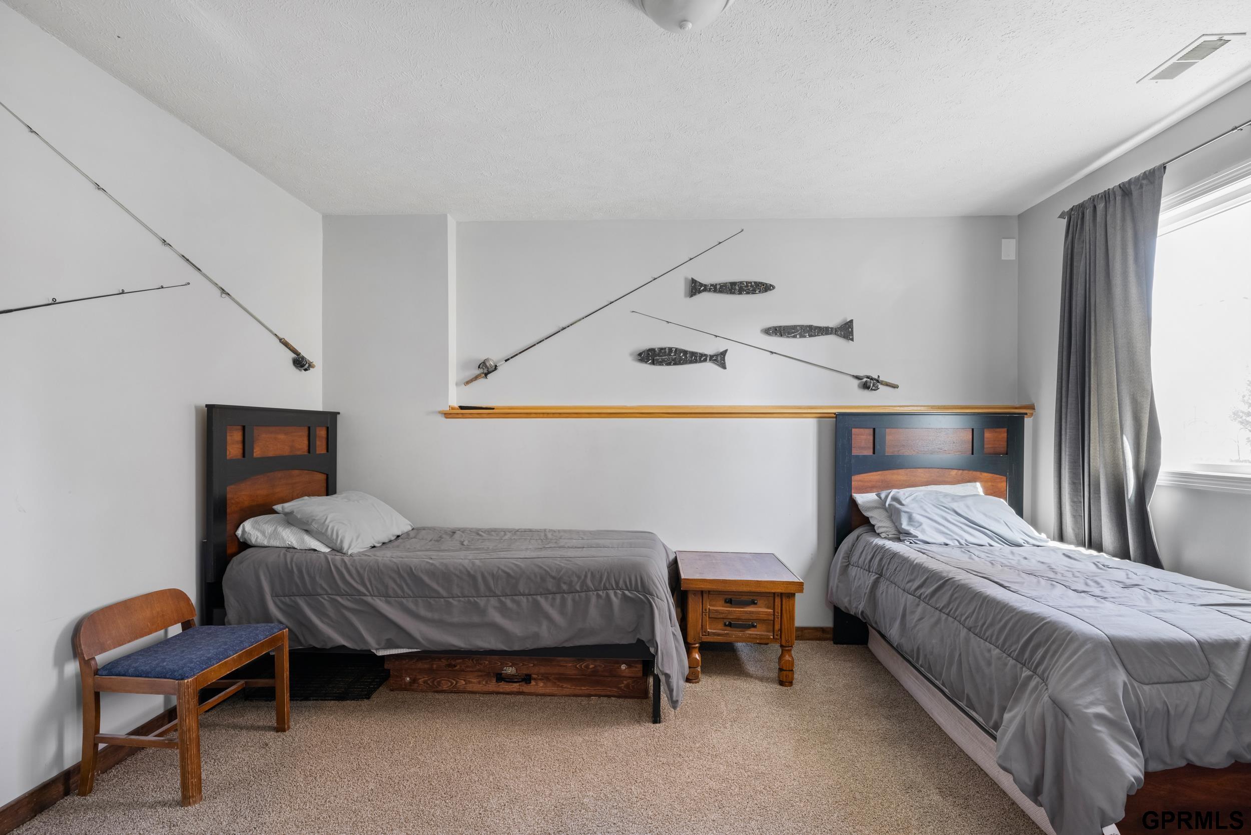 5332 NW Tudor Lane