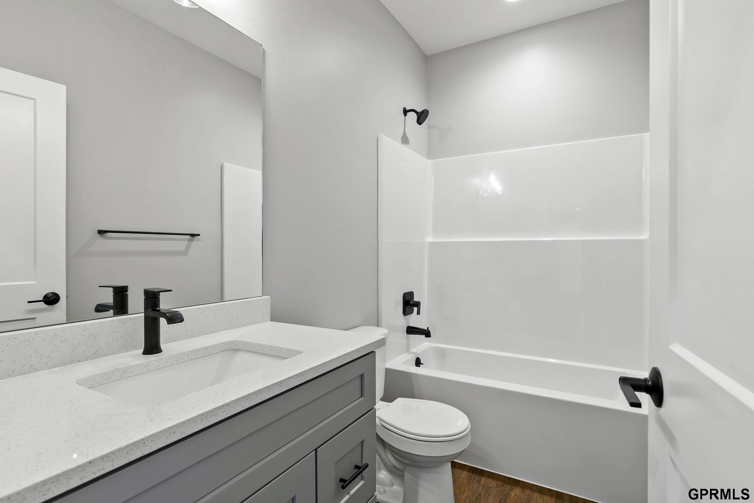 325 N 105th Street