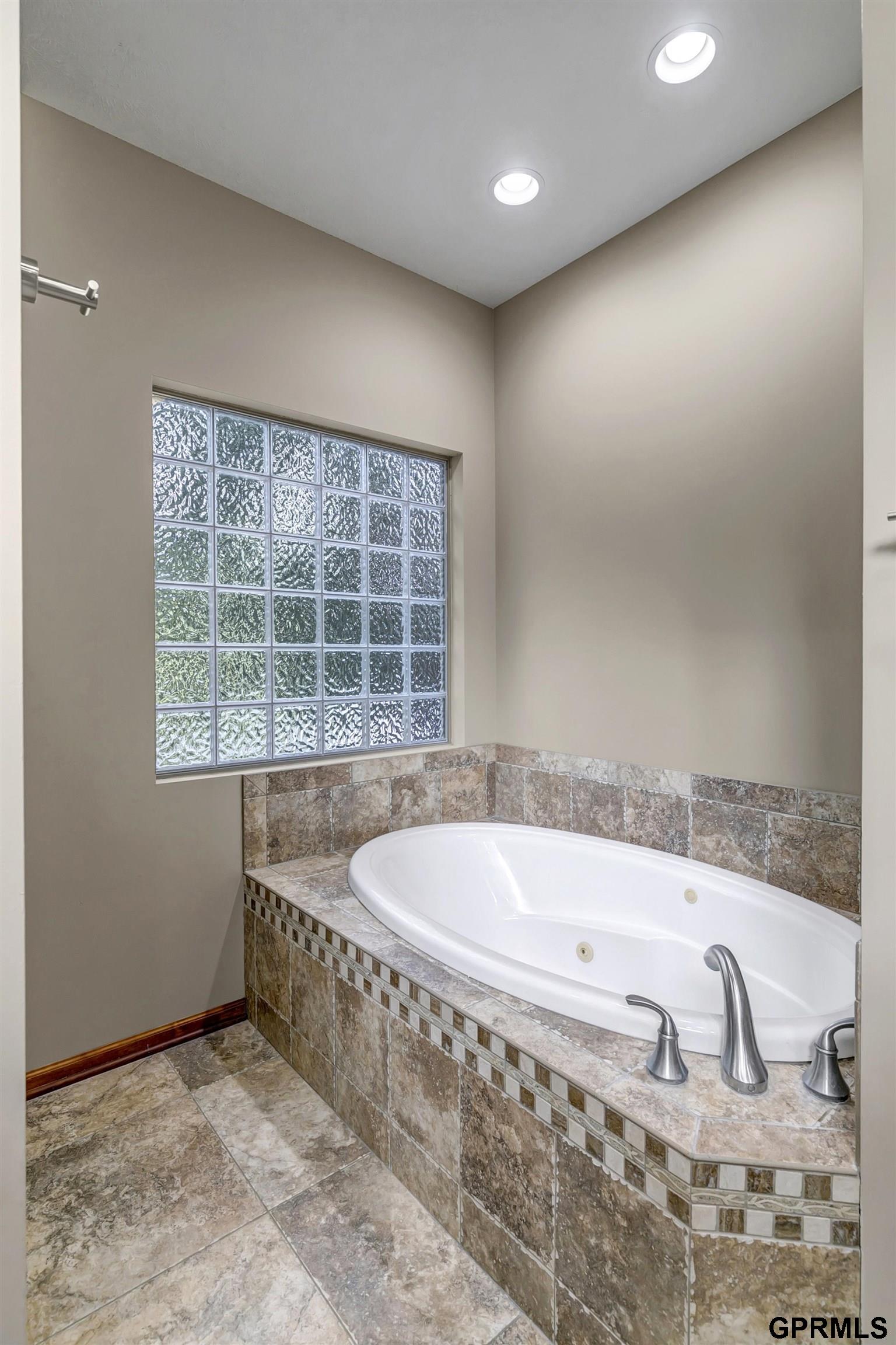 7841 Preserve Lane