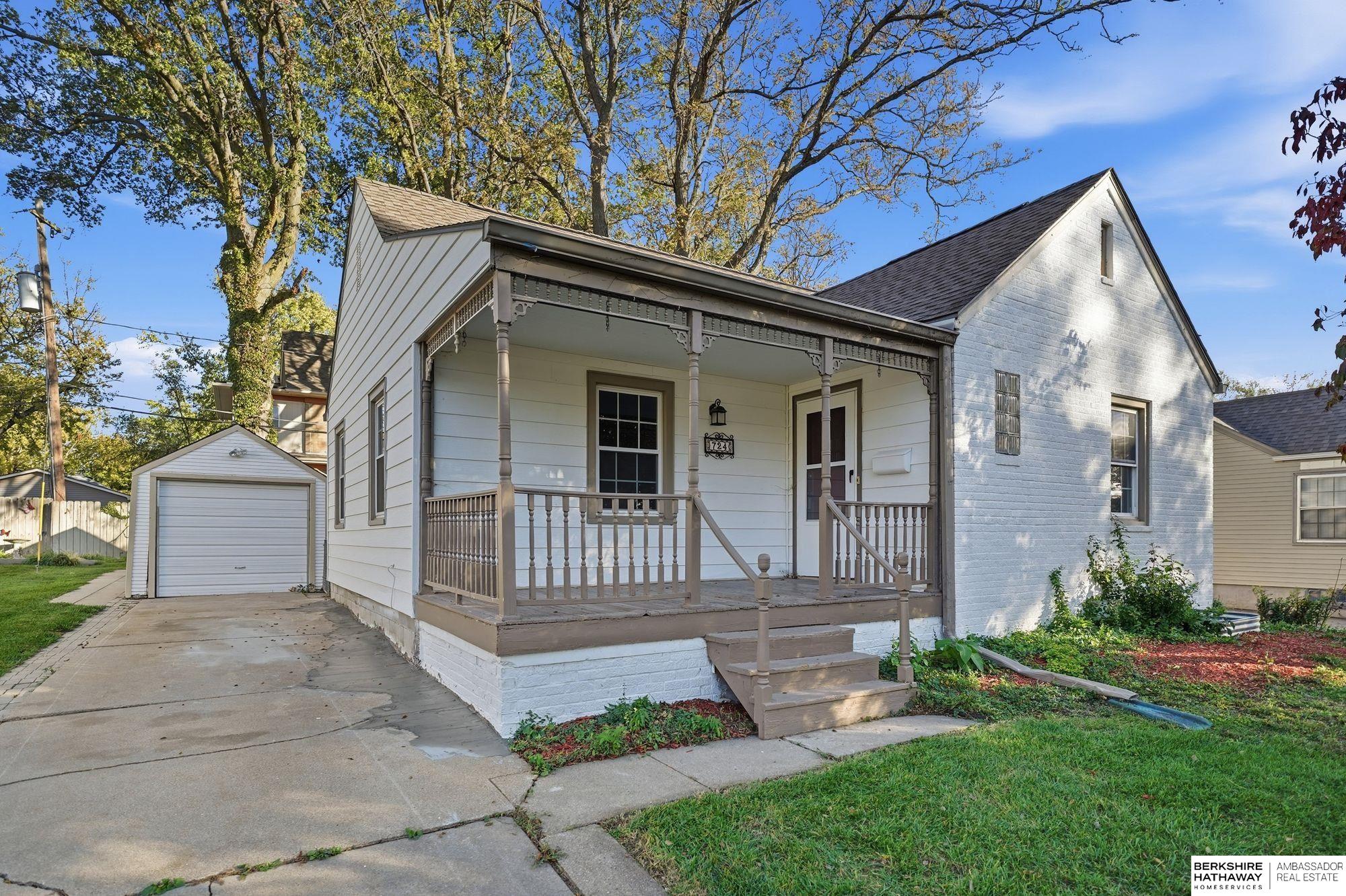 724 S 44 Street