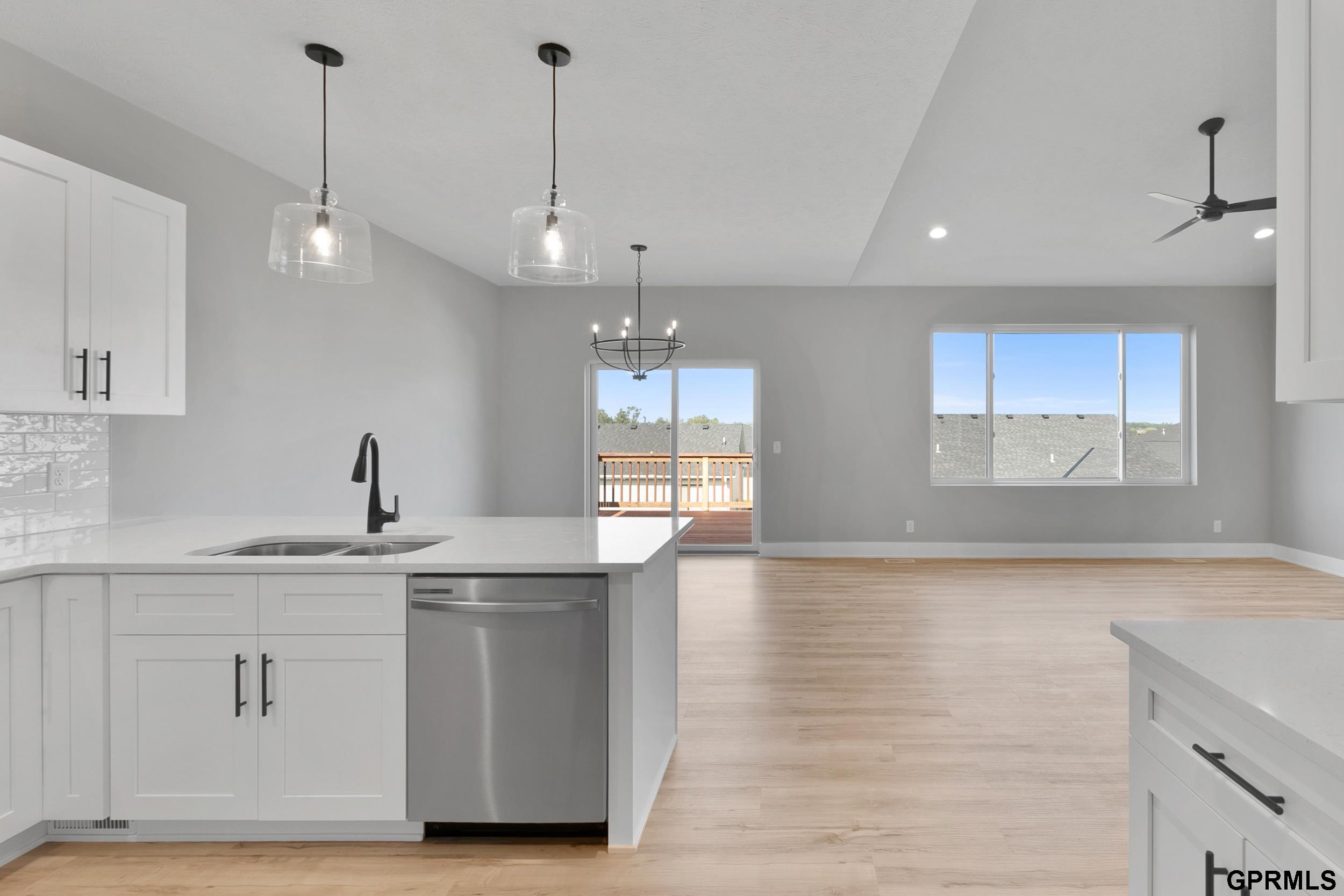 425 N 105th Street