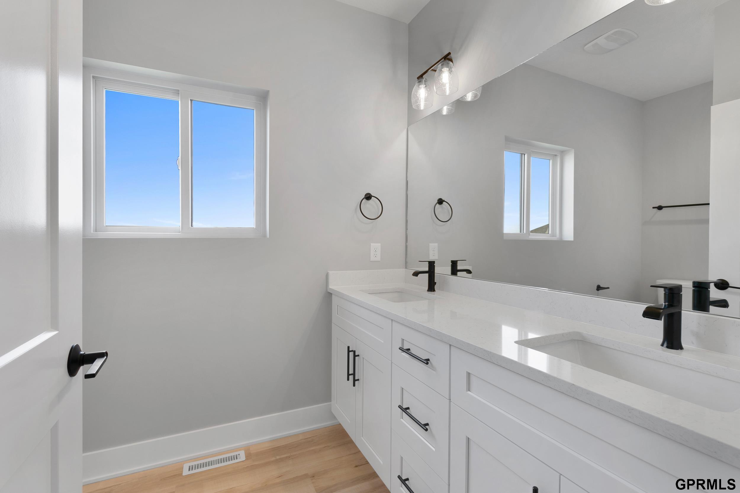 425 N 105th Street