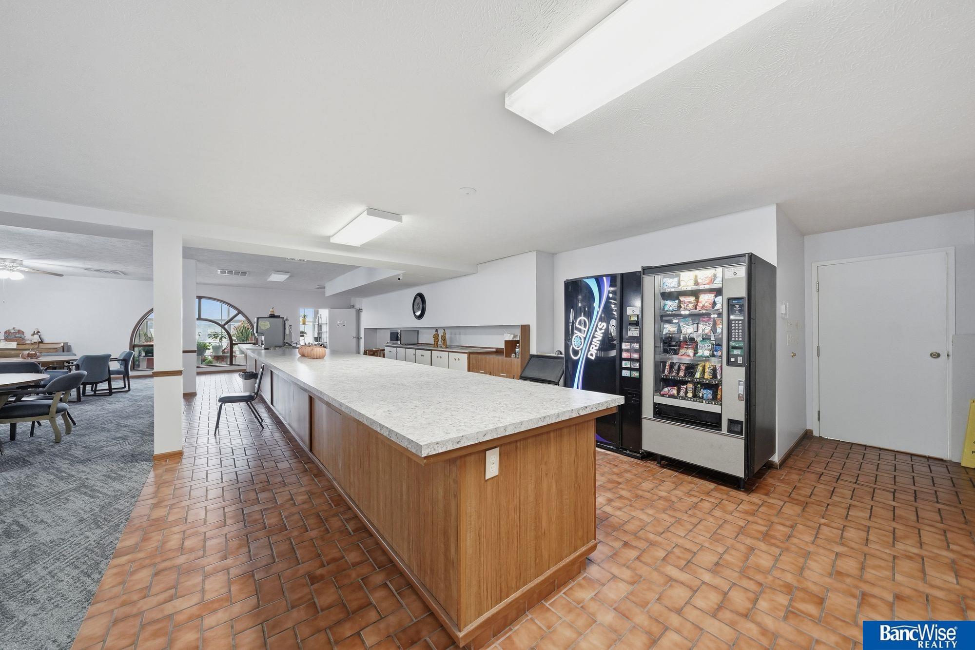 3001 S 51 Street Court # 472