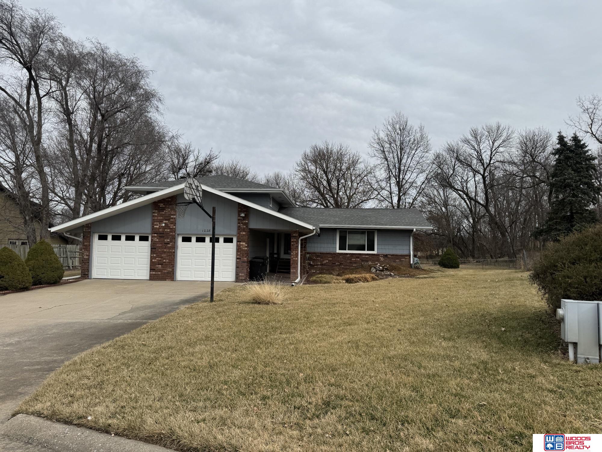 1028 Frontier Road